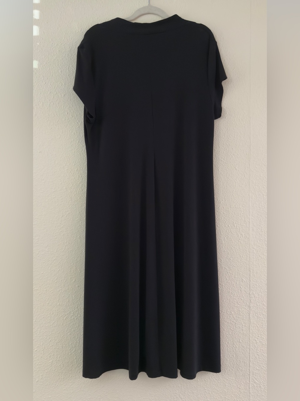 Eileen Fisher Drape V-neck Lightweight Viscose Jersey Dress Black - Picture 3 of 8
